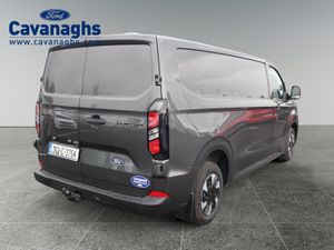 2026 Ford Transit Custom Trend LWB 320 AUTO PHEV - Image 4