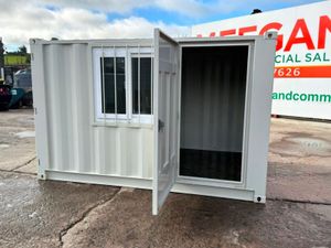 New MINI  9ft x 5'6" steel storage container.....6 - Image 4
