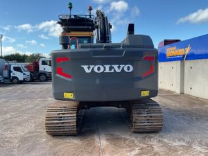 2019 Volvo EC140EL Tracked Excavator - Image 4