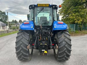 2022 New Holland T5.120 with Loader - Image 4