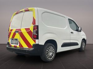 Citroen Berlingo K9 LX 1.5 BLUEHDI 75 650KG M 3 - Image 4