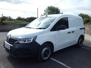 2023 Renault Kangoo 3 seats CVRT 03/27 - Image 4