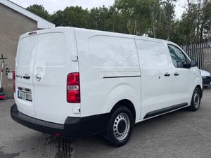 OPEL VIVARO LWB “TAX&DOE” “160,000KMS”  2022 - Image 4