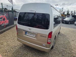 2025 Toyota Hiace 2.7 Petrol Automatic 10 Seater - Image 4
