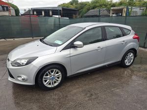 2013 Ford Focus  Titanium - Image 3