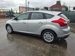 2013 Ford Focus  Titanium - Image 4