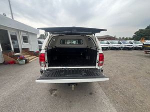 2017 Toyota Hilux PickUp Van - Image 2