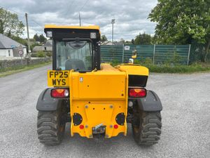 2025 JCB 525-60 Teleporter - Image 2