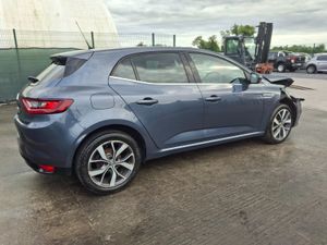 2017 Renault Megane  Dynamic  1.5 Diesel - Image 4