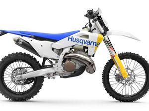 2027 Husqvarna enduro range in stock now - Image 3