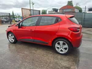 2015 Renault Clio  Dynamic  1.2 Petrol - Image 3