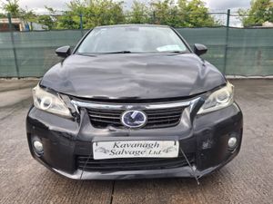 132 Lexus CT200 Advance  Hybrid - Image 4