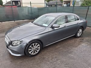 162 Mercedes E-Class  220D  Advantgrade - Image 3