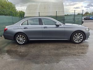 162 Mercedes E-Class  220D  Advantgrade - Image 2