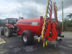 2013 HiSpec 1600 Gal  2021 Mastek 7.5m Dribble Bar - Image 3