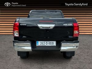 Toyota Hilux 2.8 MHEV SR5 AUTO - Image 4