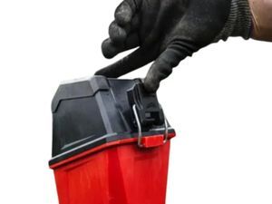 Milwaukee Water Pump Stick Standing 18v - Image 2