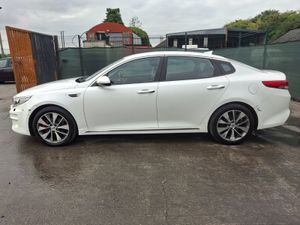162 Kia Optima  Platinum  1.7 Diesel  Automatic - Image 4