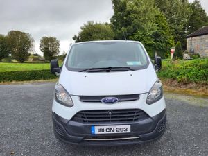 Ford Custom van - Image 2