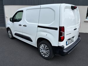 211 Peugeot Partner Professional Plus 1.5 HDI - Image 3