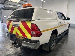 2023 Toyota Hilux PickUp Van - Image 3