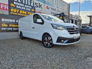 Renault Trafic AUTO.NO VAT 2024 Red edition - Image 3