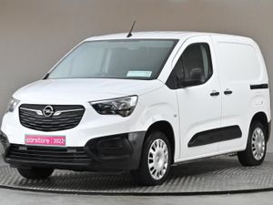 Opel Combo 1.5 CDTI 100BHP 3 SEATER 5SPD MY22 L1H1 - Image 3