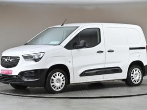 Opel Combo 1.5 CDTI 100BHP 3 SEATER 5SPD MY22 L1H1 - Image 4