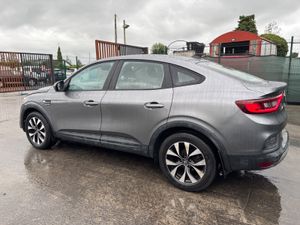 2022 Renault ARKANA E-TECH Hybrid Auto - Image 4