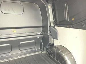 Ford Transit Custom 320 Trail AUTO L1 SWB Double C - Image 4