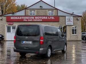 Toyota Proace *ORIGINAL IRISH CAR*  VERSO SHUTTLE - Image 3