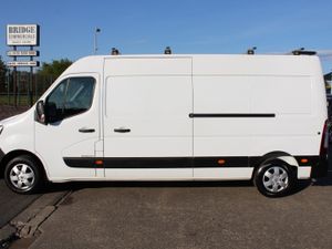 2023 Renault Master LM35 Business+ - Image 3