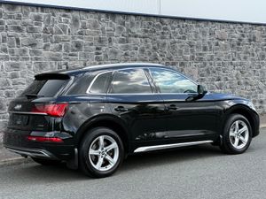 2022 Audi Q5 2.0TDI 2 seat Comm 40TDI Auto FSH - Image 3