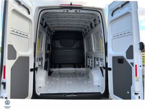 Volkswagen Crafter 35 VAN MWB TRENDLINE TDI 140HP - Image 4