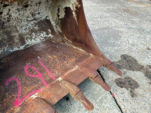 Bucket. - Image 4
