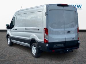 Ford Transit 2.0 TDCI RWD Trend 165 BHP..3.5 Tonne - Image 4