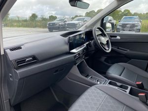 Ford Transit Connect Limited 2.0L - Image 4