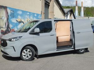 2024 Ford Transit Custom Panel Van - Image 4