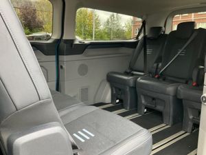 Ford Tourneo Custom 320 L2  FWD 2.0 EcoBlue 170ps - Image 4