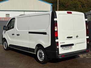 Nissan NV300 LWB 120 XE 1300 MY20 4DR - Image 4