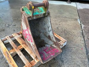 Bucket. - Image 3