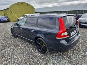 2016 Volvo V70 Estate D4 Auto READ AD - Image 4