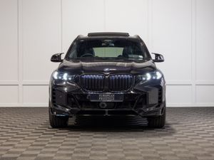 232 BMW X5 X-Drive 30d M-Sport 2 Seat Commercial - Image 2
