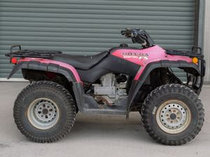 2004 Honda 350FE Quad - Image 3