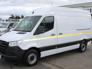 2024 Mercedes-Benz Sprinter 315 L2H2 - 7000kgs - Image 2