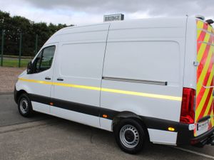 2024 Mercedes-Benz Sprinter 315 L2H2 - 7000kgs - Image 4