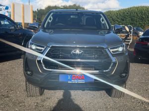 Toyota Hilux D-4D - AUTO - ONLY 29KMS - Image 2