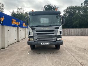 2007 (07) SCANIA P380 8x4 Hookloader - Image 4