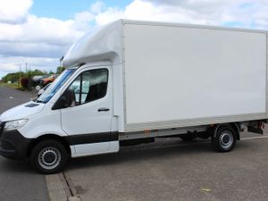 2023 Mercedes-Benz Sprinter 315 Luton Tail Lift - Image 3