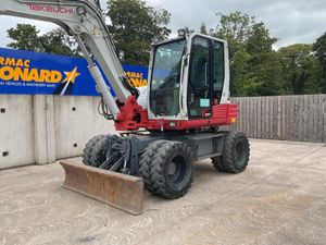 2014 TAKEUCHI TB295W Wheeled Excavator - Image 2